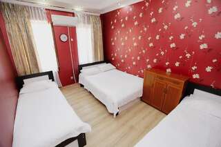 Гостевой дом Guest house Sabina Тбилиси Номер с 2 кроватями размера «queen-size»-1