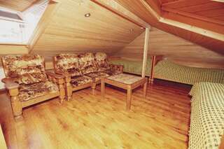 Гостевой дом Guest house Sabina Тбилиси Четырехместный номер с ванной-5